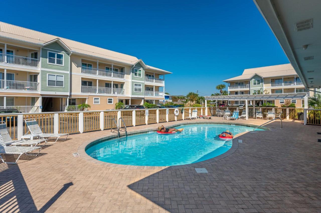 200 Yds To Private Gated Beach Access- 3Br-2Ba- Quiet Location In The Heart Of Destin! Exterior foto